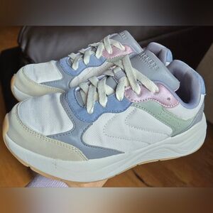 Size 4 Big Girl's SKECHERS LA NOVA JOGGER Natural Multi Shoes